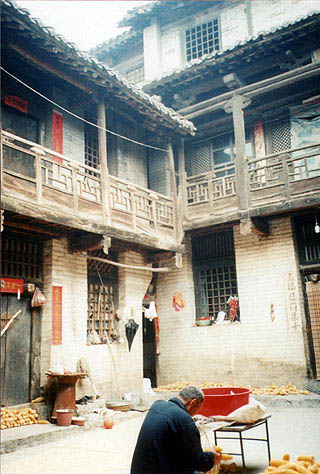 xixia.jpg (37008 �ֽ�)